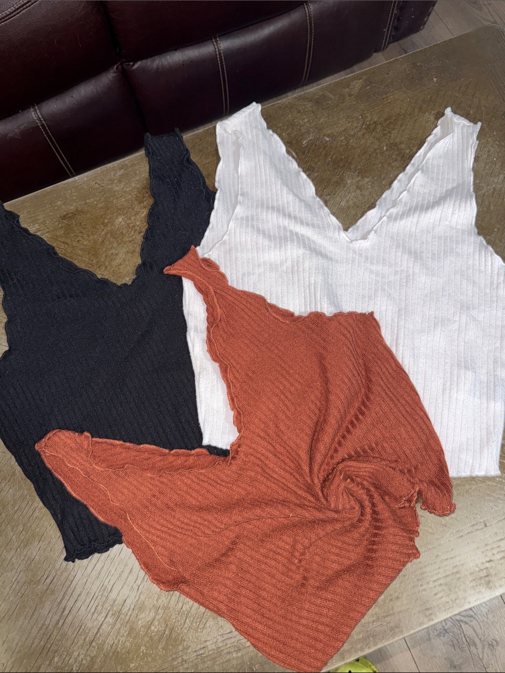 3-PACK SHEIN Ribbed V-Neck Tank Top Trio - Black, White & Rust